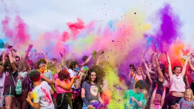 Read more about the article Irvine FirstGen Color Run: Celebrating Diversity & The American Dream!